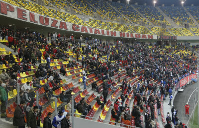 Le-au lipsit suporterii » ”Cîinii” visează la un stadion plin în derby-ul cu Steaua