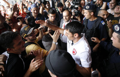 Danciu-gol sparge greva » Atacantul i-a aplaudat pe suporteri la finalul meciului cu Mioveni