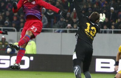 Braşovul se luptă cu Steaua pentru Felgueiras: "Deja discutăm cu Braga, nu vrem să renunţăm la el"