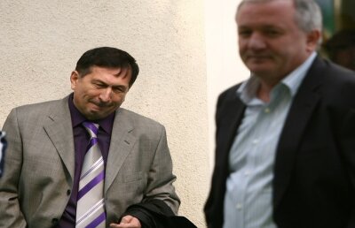 EXCLUSIV Citeşte DOAR în ediţia tipărită de azi a Gazetei: Crăciunescu face noi precizări în războiul cu Porumboiu şi reacţia instituţiilor Statului