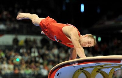 Băieţi de băieţi » Echipa masculină de gimnastică a României a revenit pe podium după patru ani