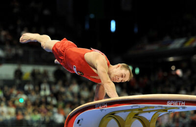 Mereu campion » Koczi a luat aurul european la sărituri