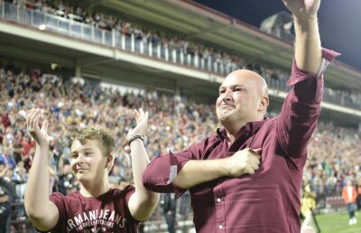 Ioaniţoaia e acid: "Paszkany şi CFR, mîndrie şi jignire"