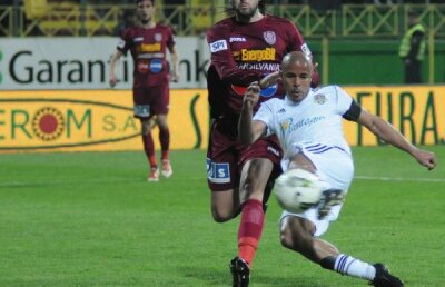 Adrian Porumboiu îi dă speranţe Stelei în privinţa lui Wesley: "Dacă alege Steaua, îi respect dorinţa"