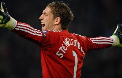 Stekelenburg strigă adunarea: "E un derby şi e ultima noastră şansă. Trebuie să cîştigăm!"