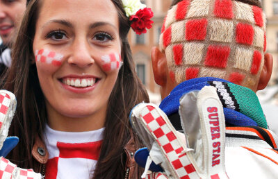 FOTO Galeria superlativelor! Croaţia are cei mai NEBUNI, cei mai FRUMOŞI, cei mai MULŢI fani de la Euro