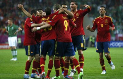 Hagi e fascinat de jocul spaniolilor: "Nu te poţi sătura de fotbalul lor"