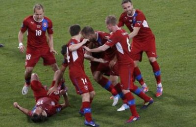 Renăscută, Cehia surprinde gazda Polonia şi o scoate de la Euro