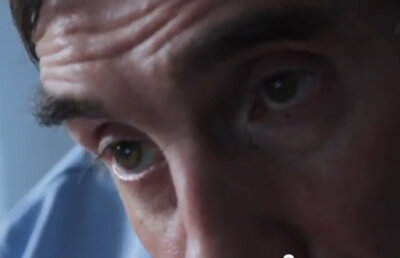 Un britanic tastează la calculator cu OCHII mesaje pe Twitter! (VIDEO)