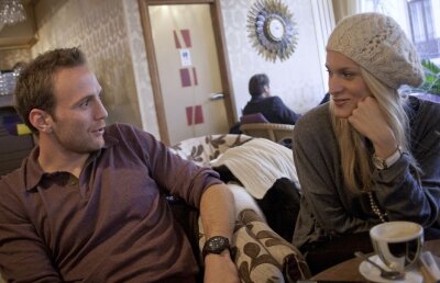 Martinovici a cerut-o de soţie pe iubita sa. Vezi modul original în care a făcut-o