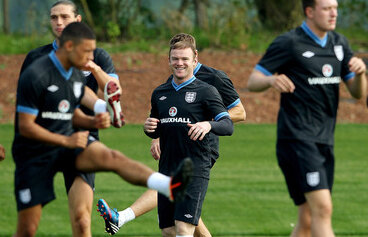 EURO 2012: Care vor fi ultimele 2 sfert-finaliste? Pariază şi profită de BONUS!