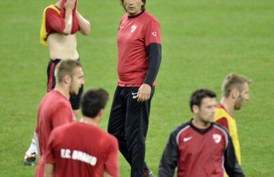 ”Cîinii” au început stagiul din Austria. Surpriză: Platini e în lot