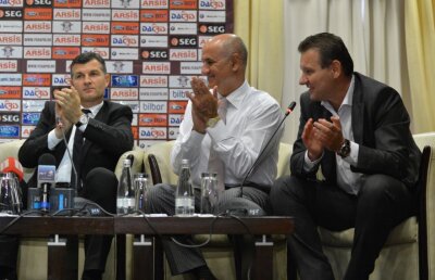 Grădiniţă "carioca" » Rapidiştii vor să-şi ia şi juniori din Brazilia