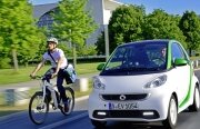 Primul contact: smart fortwo electric & smart eBike