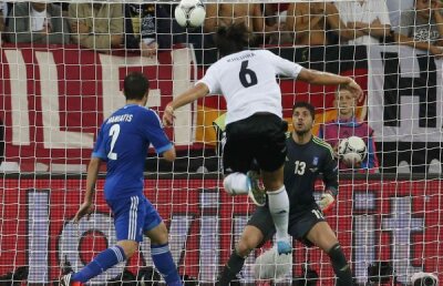 VIDEO + FOTO Soldatul de la Marathon a abandonat! » Germania a semnat falimentul fotbalistic elen