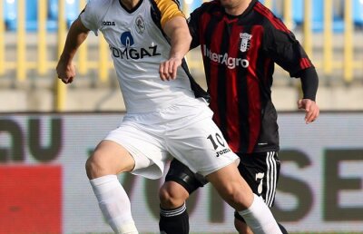 Plecat de la Mediaş, Bratu nu a trebuit să aştepte prea mult » Ana Maria Prodan l-a adus la Universitatea Cluj