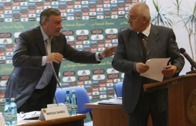 Ce urmează pentru Ştiinţa? » Haos total: Craiova aşteaptă răspunsuri clare, Mitică se bîlbîie, FRF tace