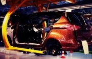 Lansarea producției Ford B-Max cere autostrăzi