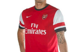 Giroud a semnat cu Arsenal: "Sînt fericit că am ocazia să joc aici"