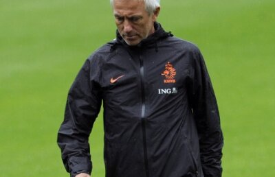 Olanda nu mai are selecţioner » Bert van Marvijk a demisionat!