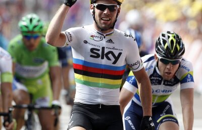 Mark Cavendish sprintează ca-n filmele de acţiune :D