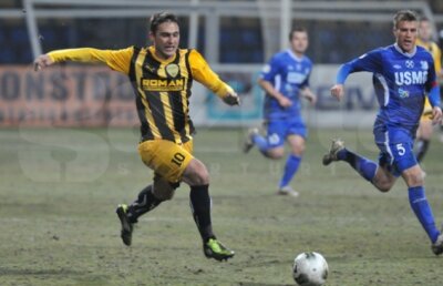 Ei noaptea nu dorm, fac transferuri :) » Ultima achiziţie a Rapidului ajunge azi în Scoţia