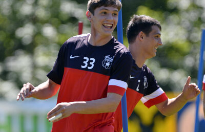 Gigi n-a suportat batjocura! » Becali l-a scos din lot pe Ciuculescu, tînărul care l-a parodiat pe patronul stelist