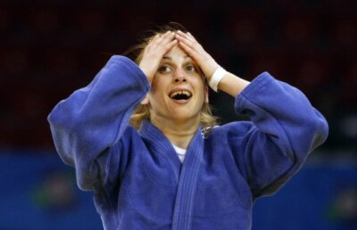Judoka Alina Dumitru e cotată cu şansa a treia la Olimpiadă