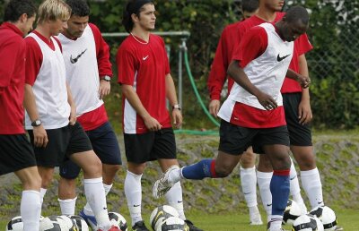 În 2010 valora 3 milioane de euro, acum e dat afară de antrenor » Experienţa CFR Cluj l-a distrus