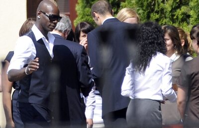 Welcome to Saint-Tropez » Balotelli s-a distrat pe cinste la o petrecere de pe Coasta de Azur
