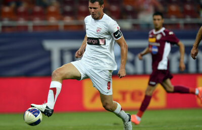 Pleacă Marius, intră Andrei » Rocadă de atacanţi la Dinamo