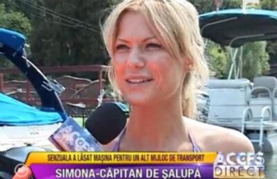 Simona Sensual a renuntat la volanul masinii in favoarea timonei
