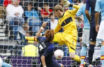 Furia roja? Furia zero! » Bombă în prima zi de fotbal masculin la JO: Spania-Japonia 0-1!