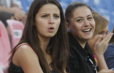 Tiki-taka are sex-appeal » De ce dau femeile năvală s-o vadă pe Barça la Bucureşti :)