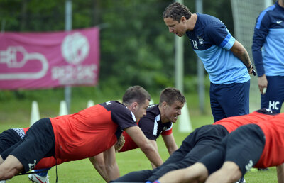 Metoda "Bursucul" » După escapadele lui Chipciu din ultima perioadă, Reghe dă milităria jos din pod