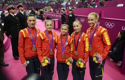 Nadia le-a motivat pe fetele lui Belu printr-o metodă inedită!