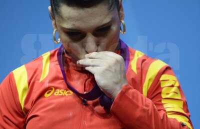 FOTO Avem încă o medalie » Roxana Daniela Cocoş a cucerit argintul la haltere