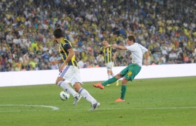 FOTO Aproape de vis » Vasluiul obţine un 1-1 excelent pe terenul lui Fenerbahce!