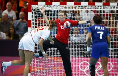 Katarina Bulatovici, jucătoarea Oltchimului, duce Muntenegru în semifinalele Jocurilor Olimpice