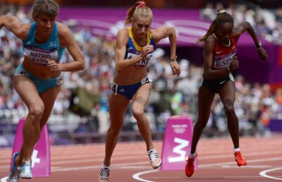 De la David Cameron la Marius Codreanu, proful de sport din Armăşoaia