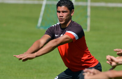 Surpriză: Rocha e în probe! » Steaua poate renunţa la el în primăvara lui 2013 dacă nu confirmă