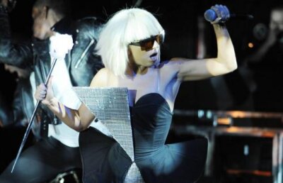 48h pana la concertul de la Bucuresti: Pretentii in spatele scenei à la GAGA