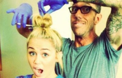 Adio, Hannah Montana! Miley Cyrus si-a schimbat radical look-ul. Vezi cum arata in postura de "bad girl"!