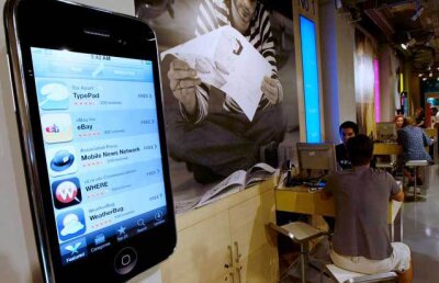 Licitaţia 4G: cei cinci competitori merg mai departe