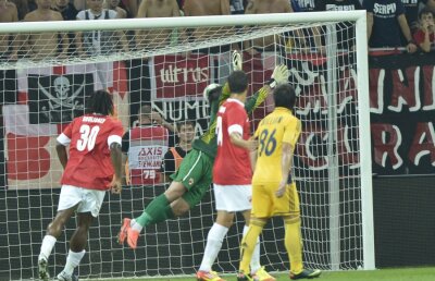 Victor Becali îl ia la mişto pe unul dintre favoriţii lui Bonetti: "Parcă e din NBA" :)