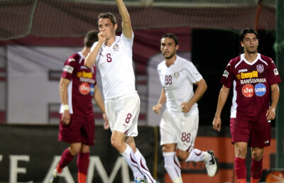 VIDEO Are "Farmecul vieţii" în el » Nicolae Grigore s-a specializat în goluri decisive