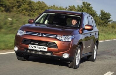 Test: TopGear conduce noul Mitsubishi Outlander