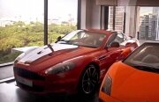 Video: blocuri de apartamente cu garaj în incintă