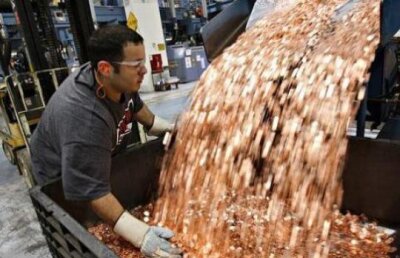 Razbunarea Samsung: Si-a platit datoria de 1 miliard de dolari fata de Apple in... monede de 5 centi!