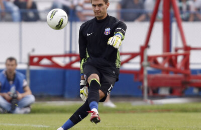 Reghecampf şi-a apărat propriul portar: "Nu înţeleg ce aveţi cu Tătăruşanu!"